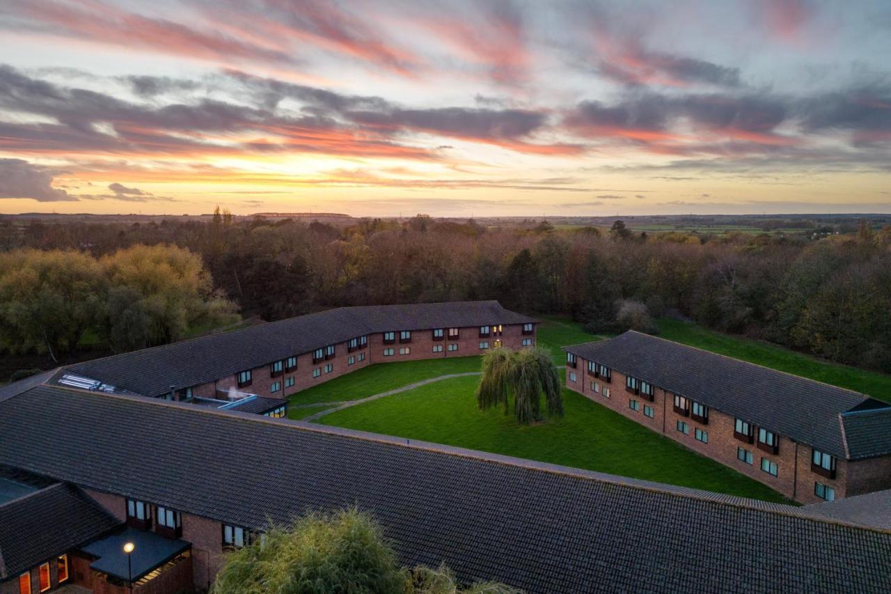 Delta Hotels By Marriott Peterborough Exteriér fotografie